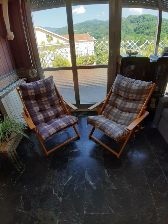 Appartamento Panoramico Pontremoli Exteriör bild